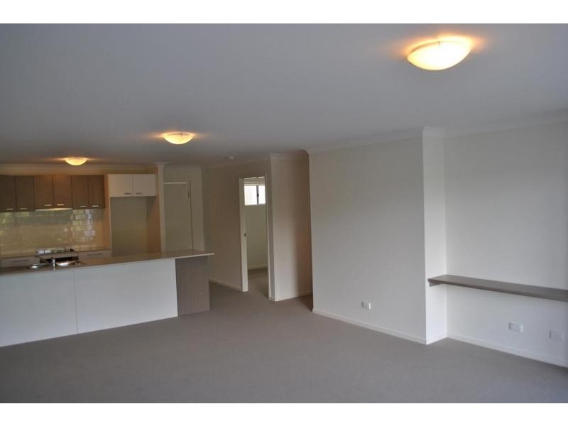 5/4-6 Lockhart Street, Woolloongabba QLD 4102