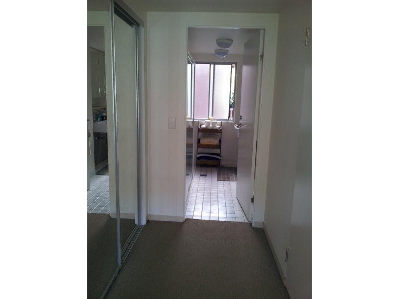 66 Sickle, Hope Island QLD 4212