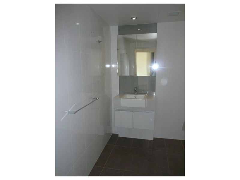 5/28 Bayview Road, Runaway Bay QLD 4216