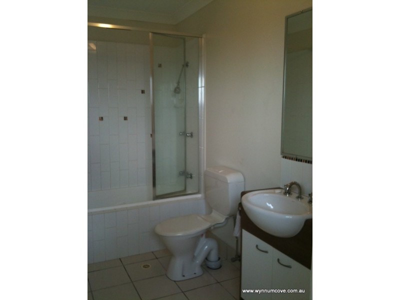 83 Dibar Street, Wynnum QLD 4178