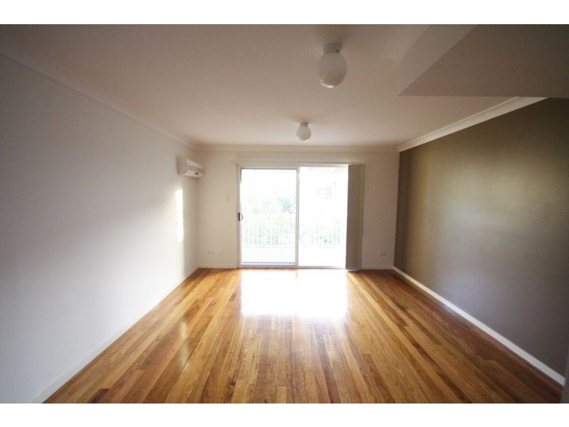 83 Dibar Street, Wynnum QLD 4178