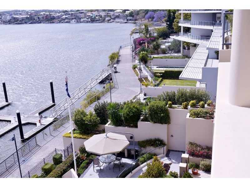 8/76 Thorn Street,, Kangaroo Point QLD 4169