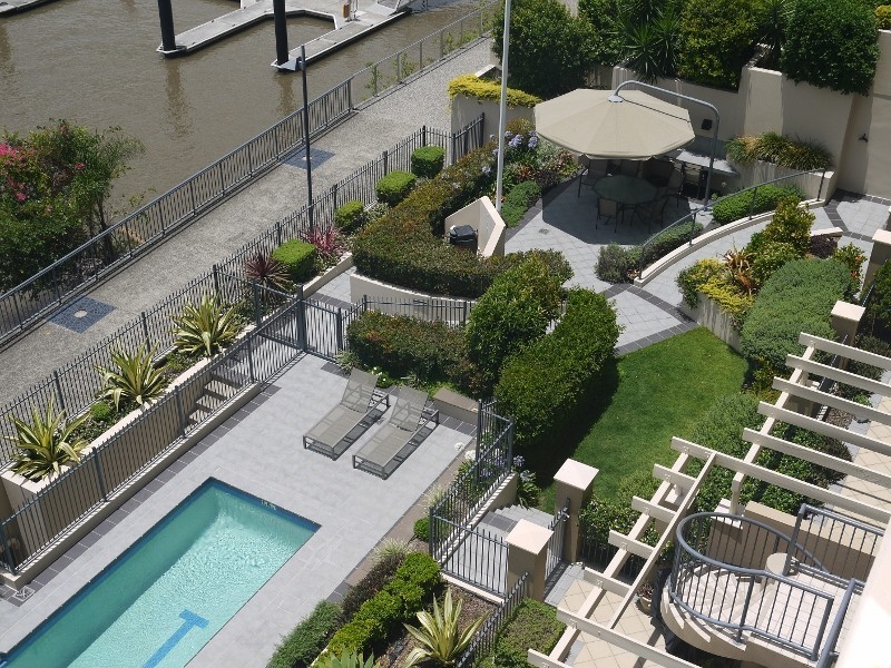 8/76 Thorn Street,, Kangaroo Point QLD 4169