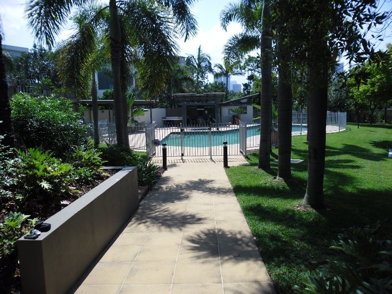 39-47 Oxlade Drive, New Farm QLD 4005