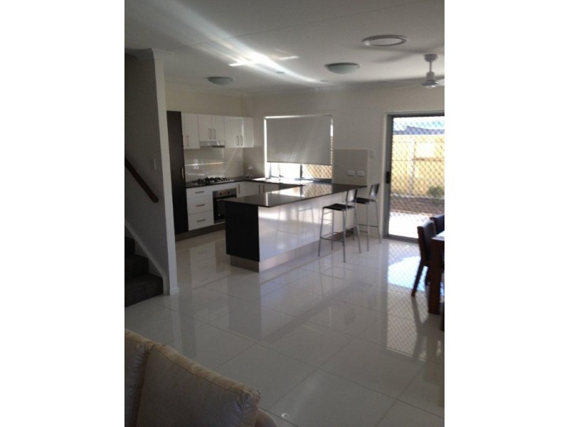 49/2 Photinia Crescent, Mountain Creek QLD 4557