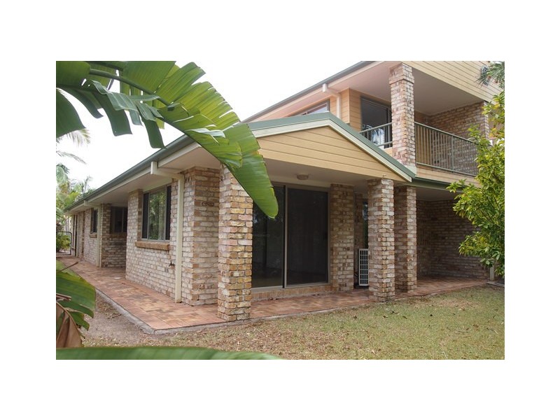 4 Koala Town Rd, Upper Coomera QLD 4209