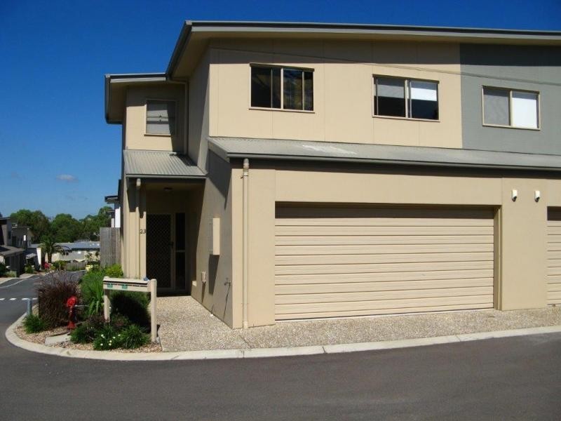 DLUG/582 Manly Road, Wakerley QLD 4154