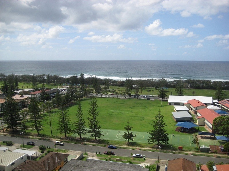 2152/2633 Gold Coast Highway, Broadbeach QLD 4218