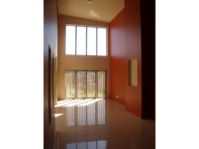 51 Coomera Court, Helensvale QLD 4212