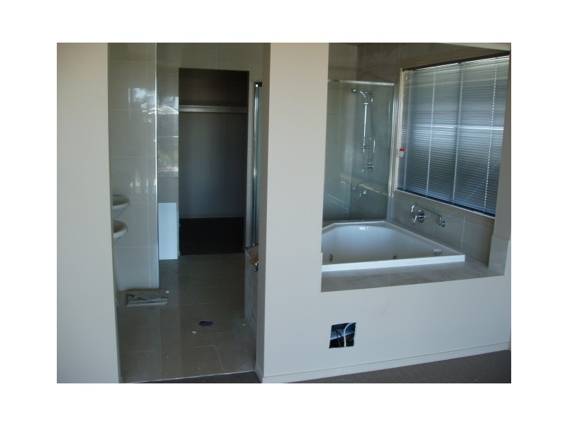 51 Coomera Court, Helensvale QLD 4212