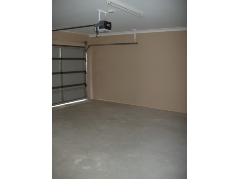 51 Coomera Court, Helensvale QLD 4212