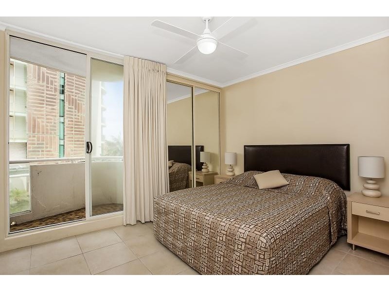 12/4-10 Clifford St (cnr Northcliffe), Surfers Paradise QLD 4217