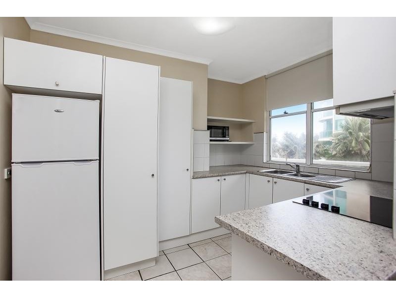 12/4-10 Clifford St (cnr Northcliffe), Surfers Paradise QLD 4217