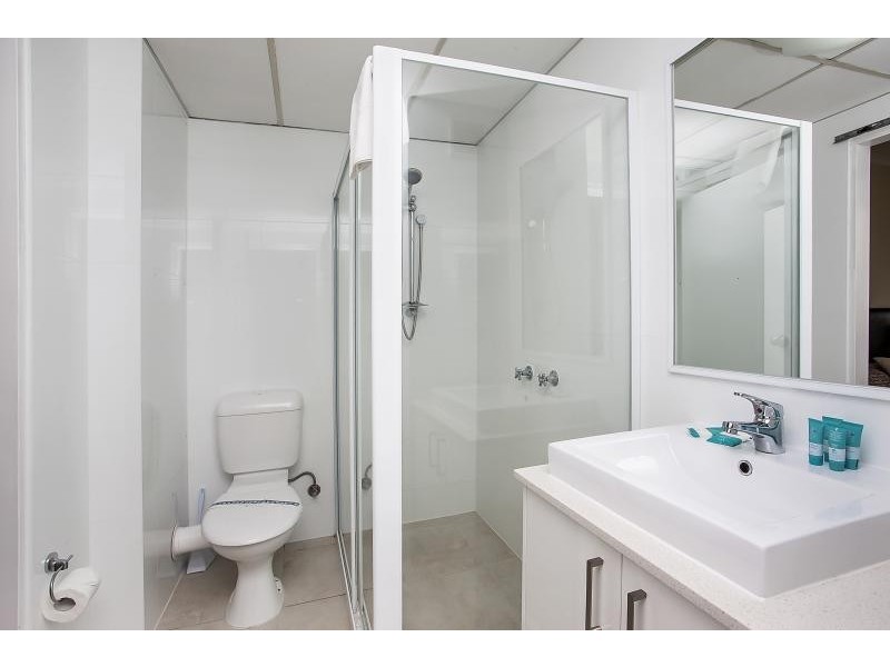 12/4-10 Clifford St (cnr Northcliffe), Surfers Paradise QLD 4217