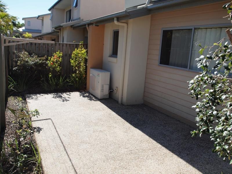 Varsity Lakes QLD 4227