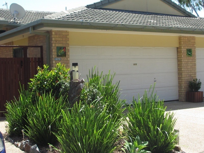 6 Crestridge Crescent, Oxenford QLD 4210