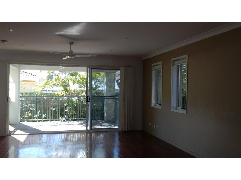 Biggera Waters QLD 4216