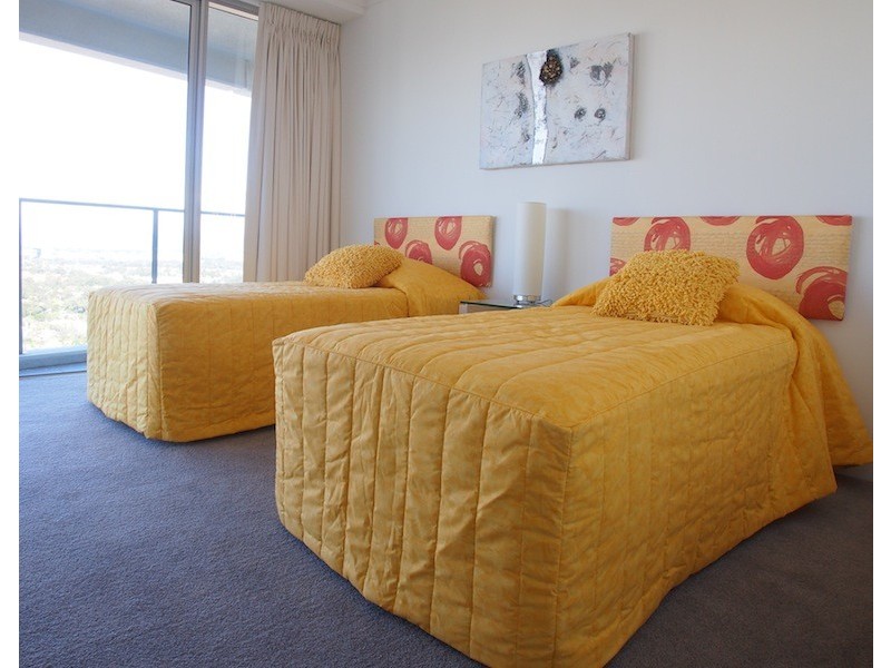 5 Lawson Street, Southport QLD 4215