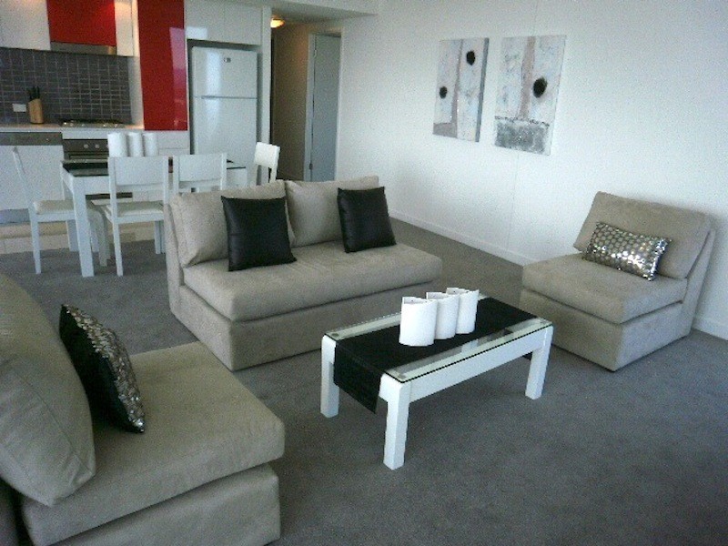 9 Lawson Street, Southport QLD 4215