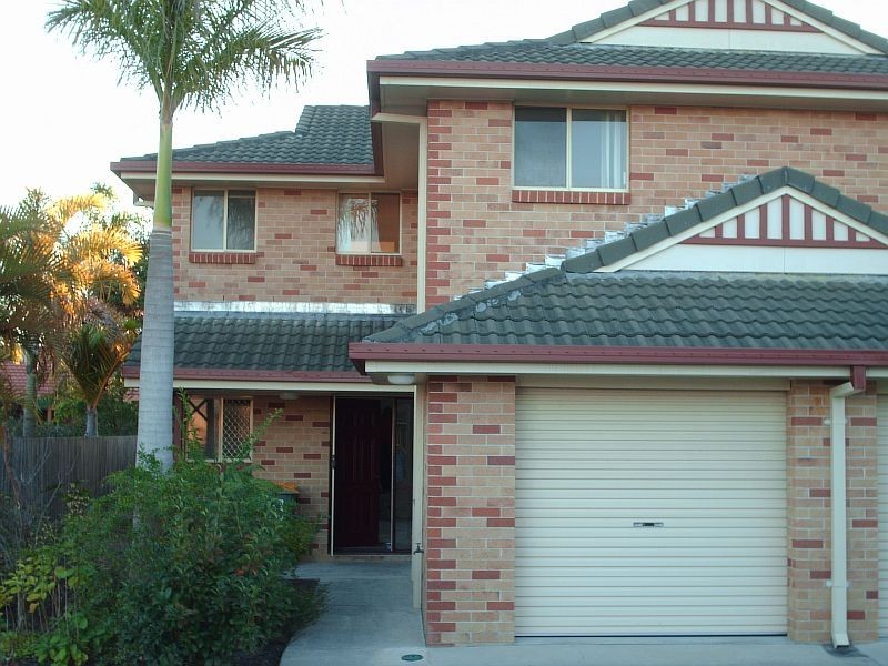 11/2 Brown Street, Labrador QLD 4215