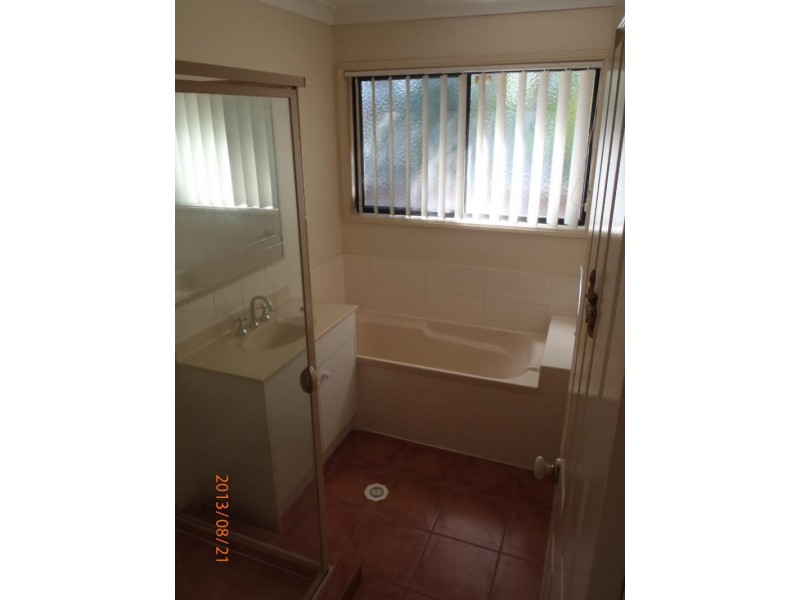 4/104 Serafina Drive, Helensvale QLD 4212