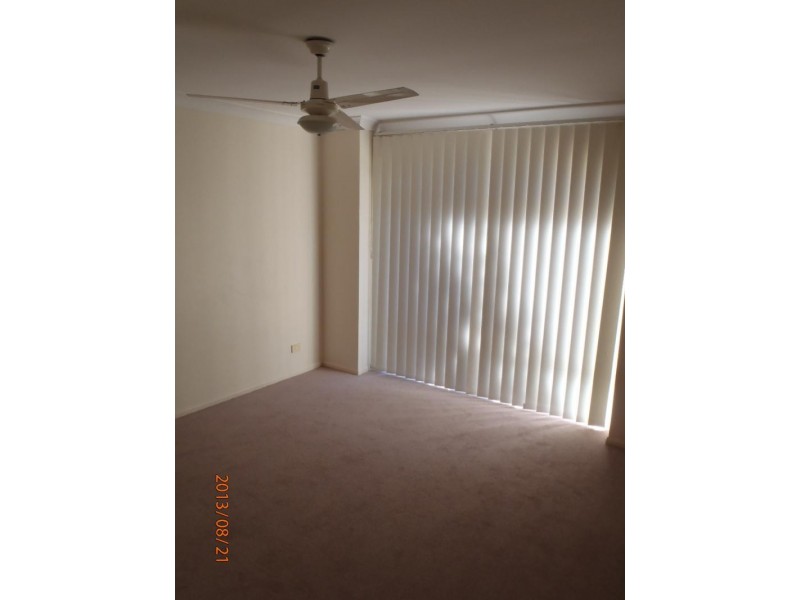 4/104 Serafina Drive, Helensvale QLD 4212