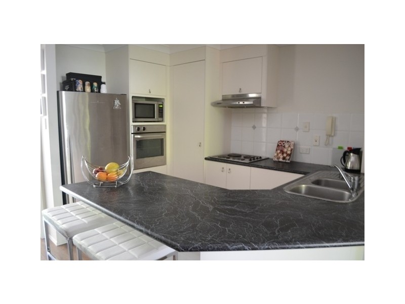 4/88 High Street, Southport QLD 4215