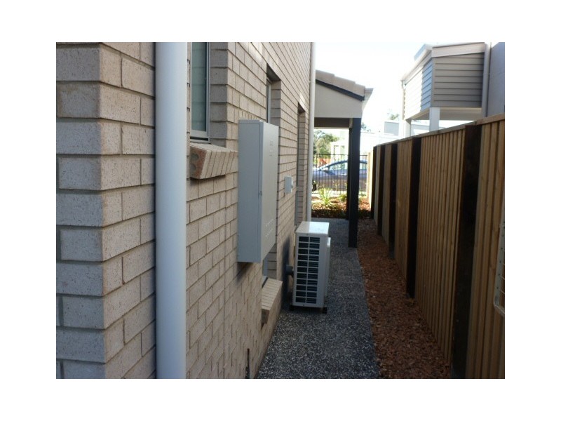 86 Carselgrove Ave, Fitzgibbon QLD 4018