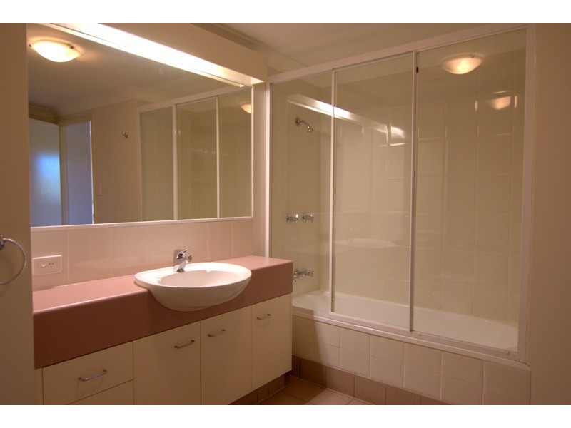 35 Ferry Street, Kangaroo Point QLD 4169