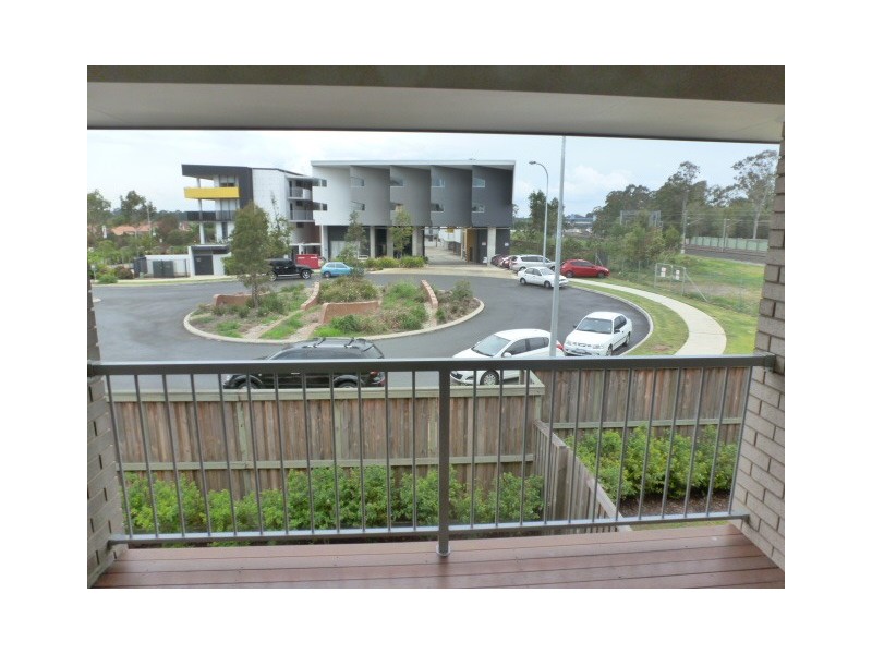 86 Carselgrove Ave, Fitzgibbon QLD 4018