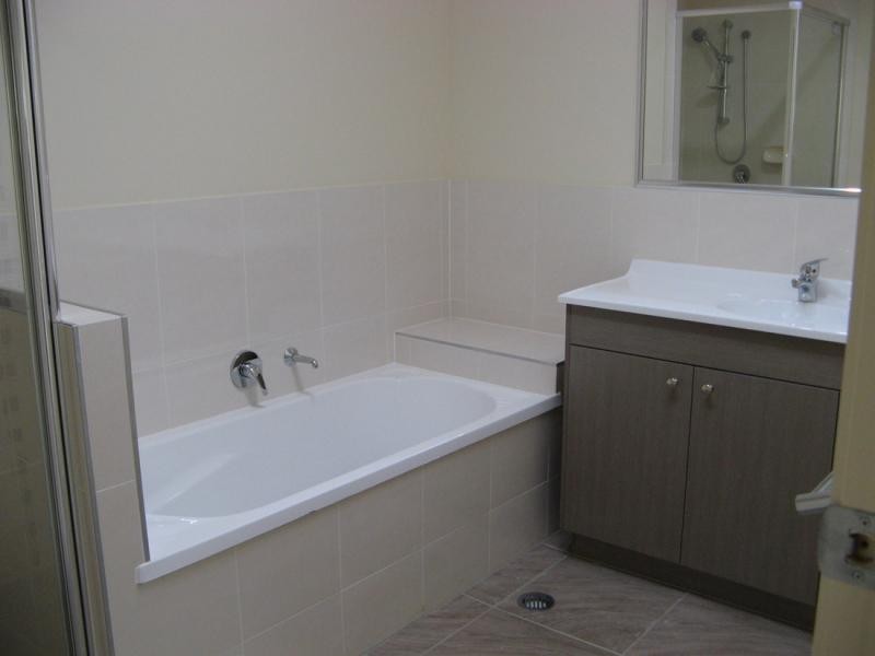 SLUG+/582 Manly Road, Wakerley QLD 4154