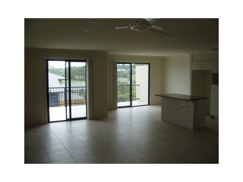 15/5 Faculty Crescent, Mudgeeraba QLD 4213