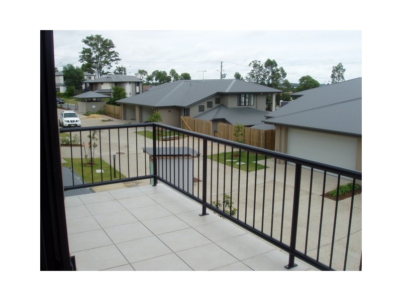 15/5 Faculty Crescent, Mudgeeraba QLD 4213