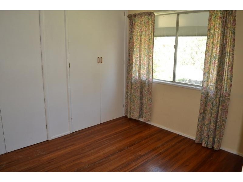 1 Wilde Street, Kingston QLD 4114