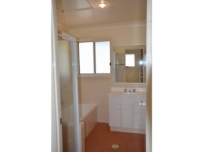 27 Tallebudgera Creek Road, Tallebudgera QLD 4228