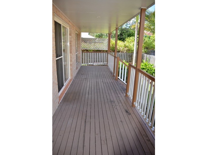 27 Tallebudgera Creek Road, Tallebudgera QLD 4228