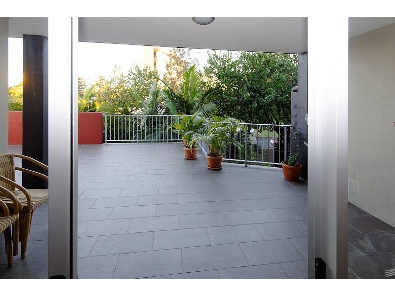 3/65 John Street, Redcliffe QLD 4020