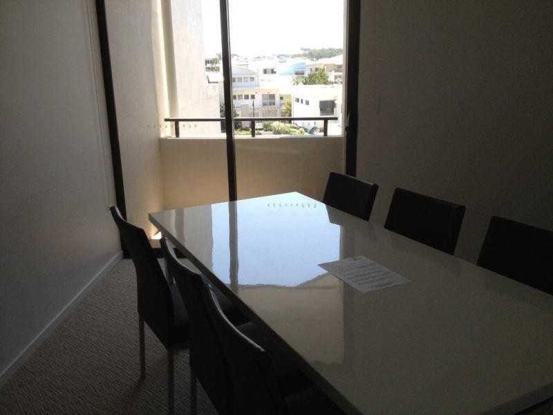 9 Moores Crescent, Varsity Lakes QLD 4227