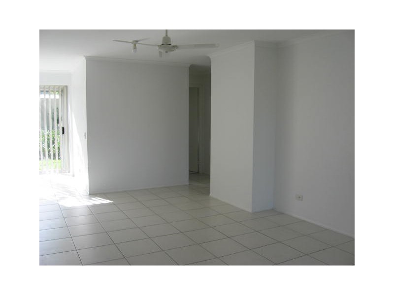 10/10 Maple Court, Oxenford QLD 4210