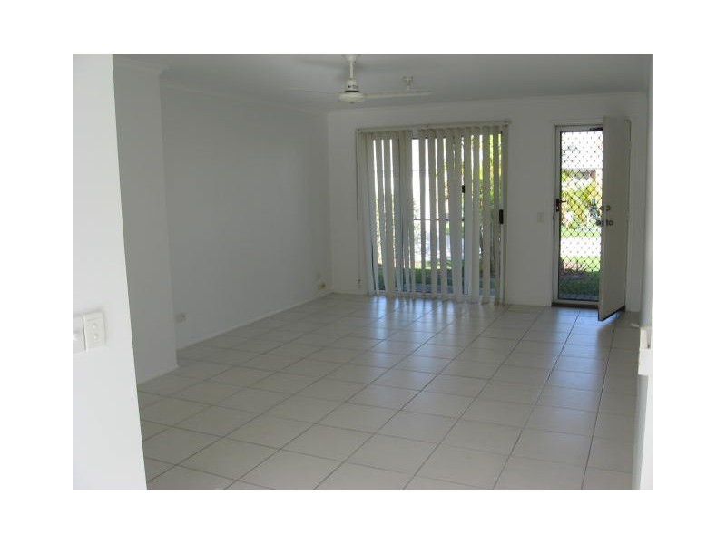 10/10 Maple Court, Oxenford QLD 4210