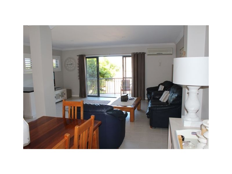 17 Palm Meadows Drive, Carrara QLD 4211