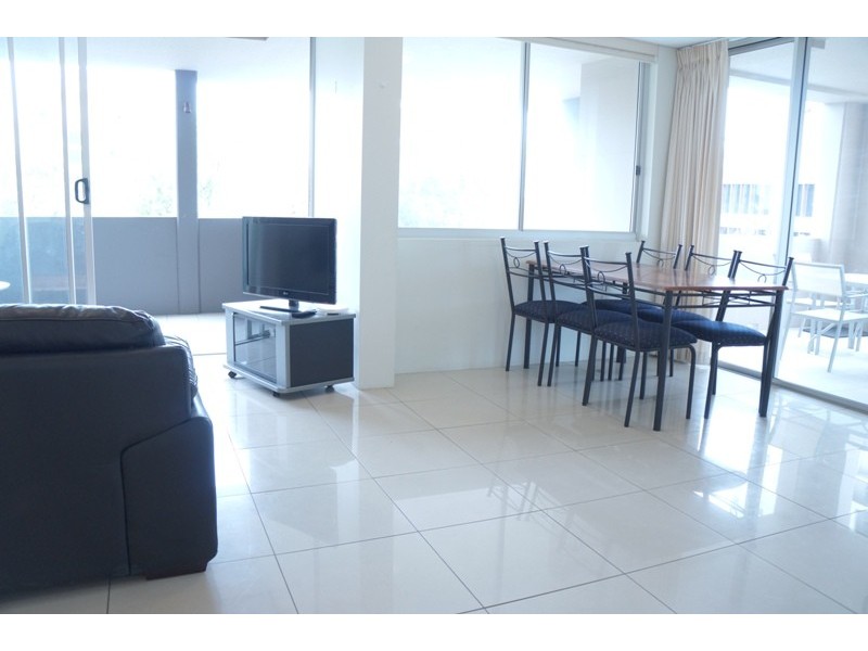 8/153 Lambert Street, Kangaroo Point QLD 4169