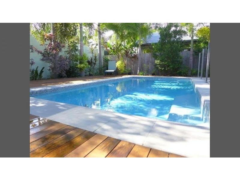 19 Edge Close, Kewarra Beach QLD 4879