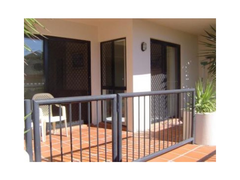 Chevron Island QLD 4217