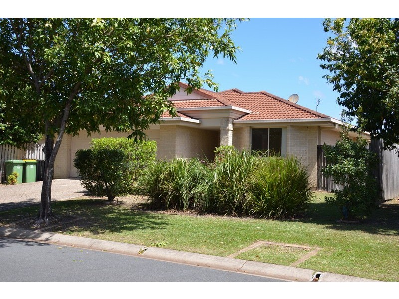 48 Yodelay Street, Varsity Lakes QLD 4227