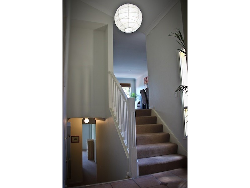 6 Crestridge Crescent, Oxenford QLD 4210