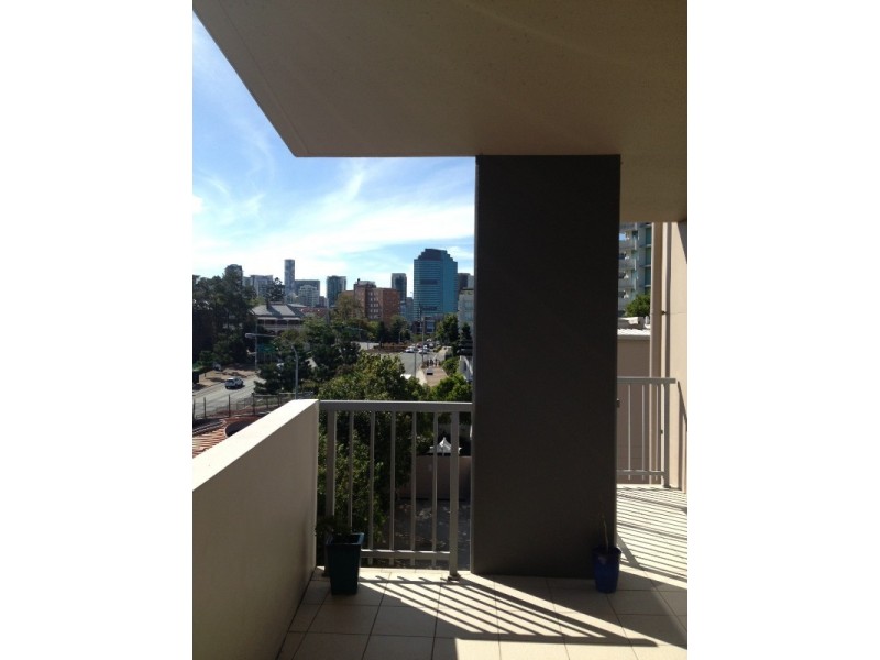 14/153 Lambert Street, Kangaroo Point QLD 4169