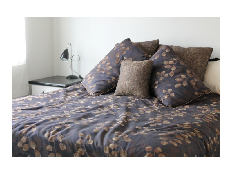 Chevron Island QLD 4217