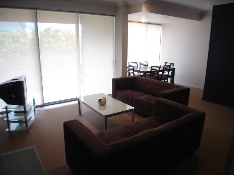 45 Bundall Rd, Surfers Paradise QLD 4217