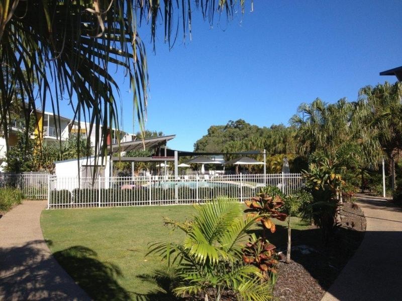 64/68 Pulgul Street, Urangan QLD 4655